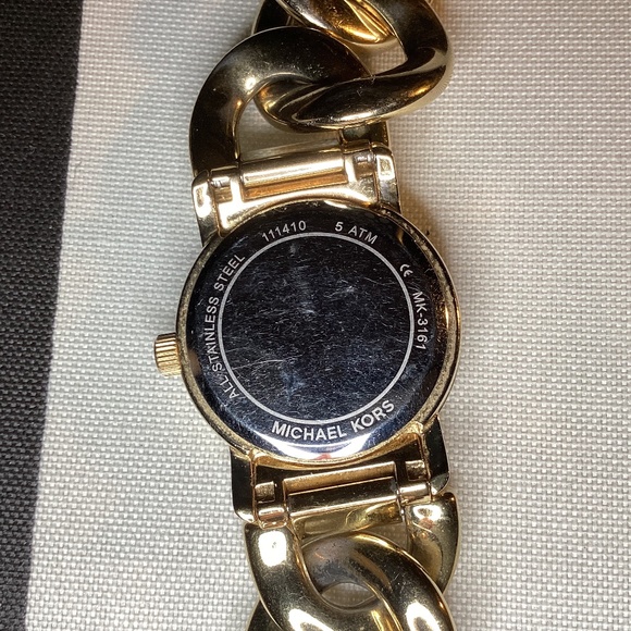 Michael Kors Runway Gold-tone Twist Chain Band Women's Watch MK3161 - Picture 7 of 11